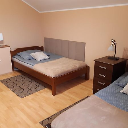 U Lubockich Apartment Рева Екстериор снимка
